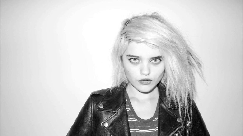 Sky Ferreira: Sự trở lại đầy ấn tượng với ca khúc mới sau thời gian dài chờ đợi